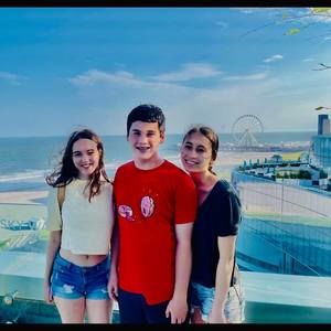 Meet your Posher, Lauren